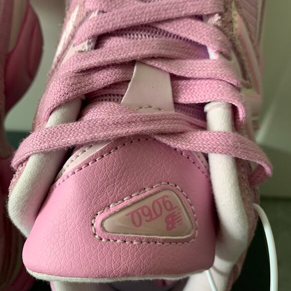 New Balance 9060 Asos Exclusive Pink Overdye Low-Top Sneakers - Picture 3 of 6